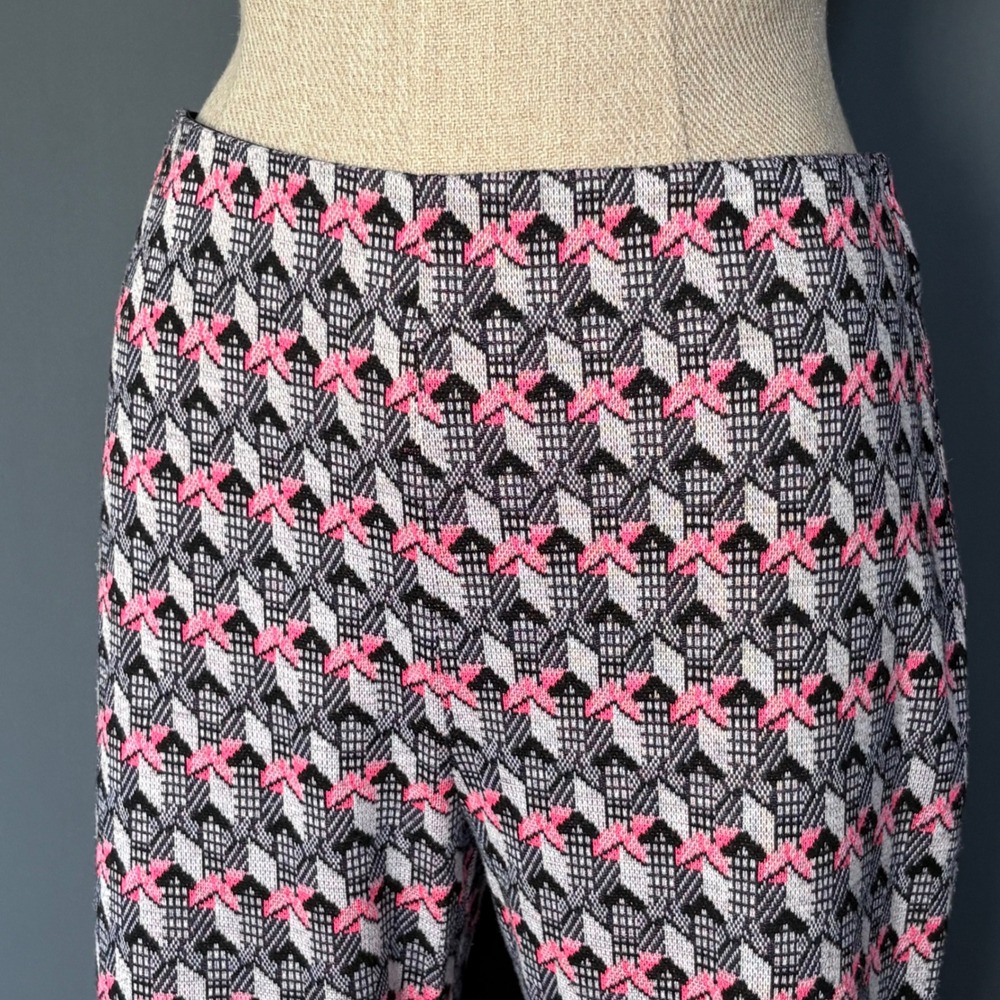 Anthropologie Dolan Flare Knit‎ Pants | Size XS | Pink Geometric Left Coast